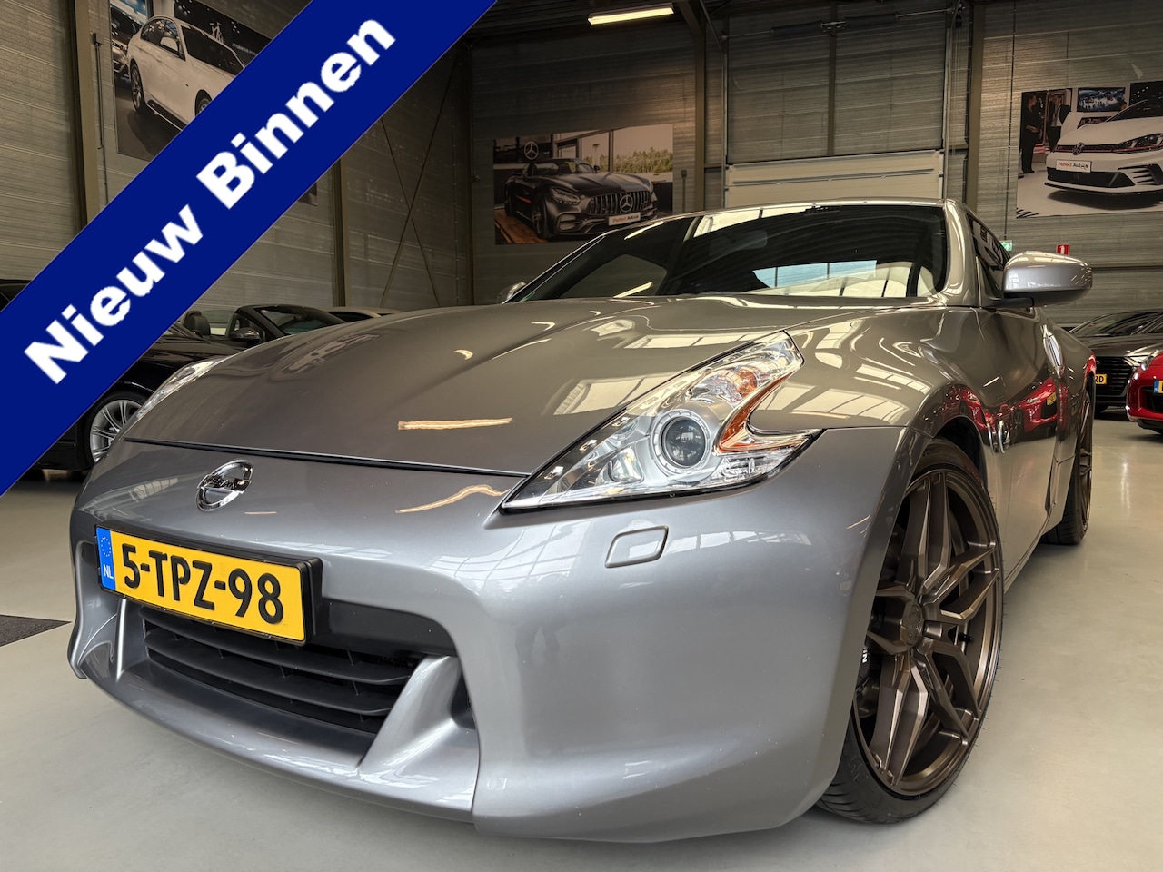 Nissan 370Z - 3.7 V6 Pack Bose, Cruise, Navi - AutoWereld.nl