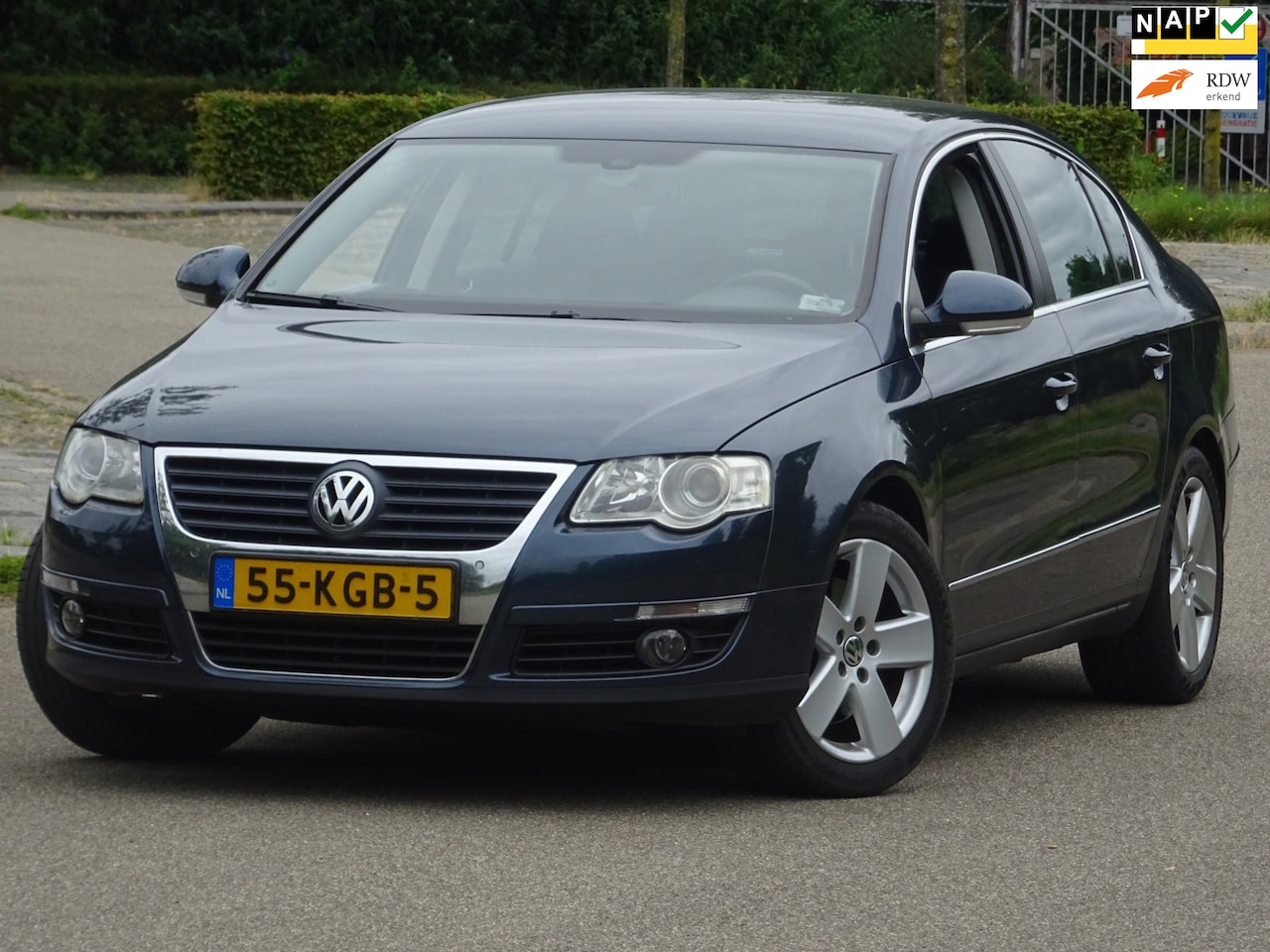 Volkswagen Passat - 2.0 TDI Comfortline NAP/AIRCO/CRUISE/PDC - AutoWereld.nl