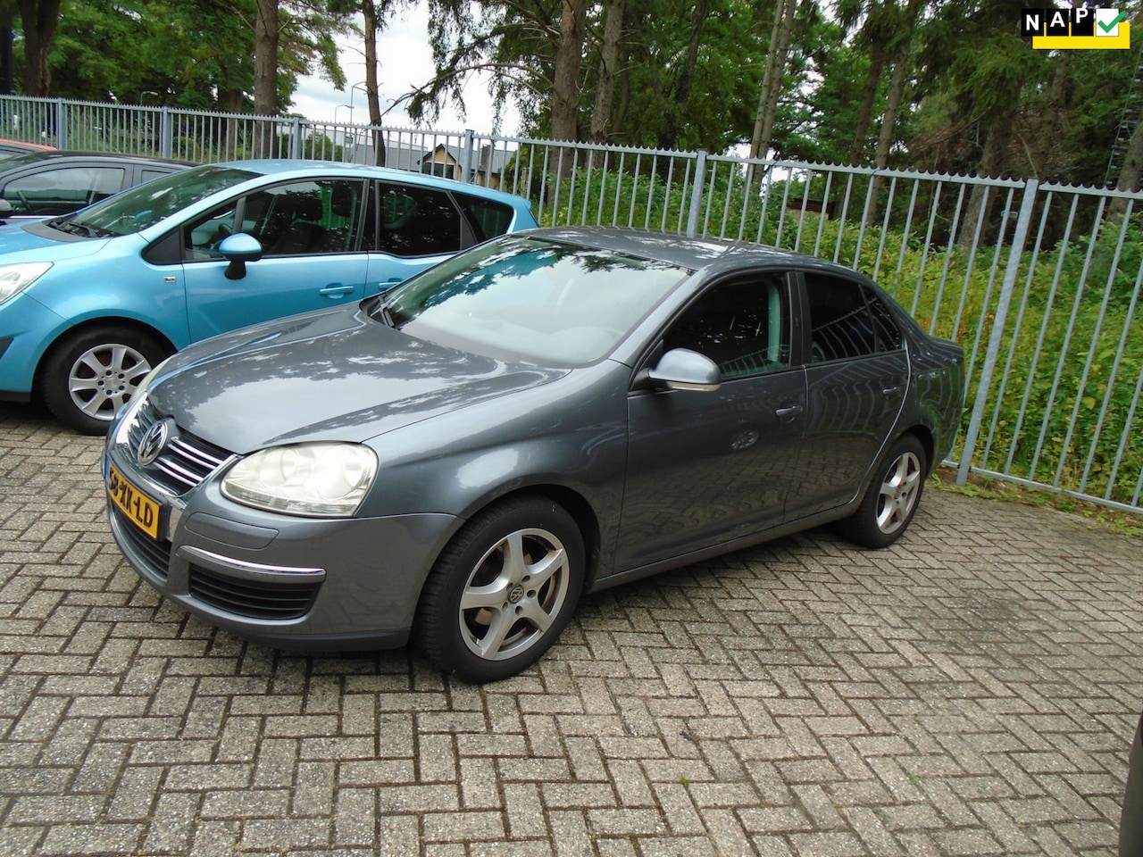 Volkswagen Jetta - 1.6 Trendline 1.6 Trendline - AutoWereld.nl