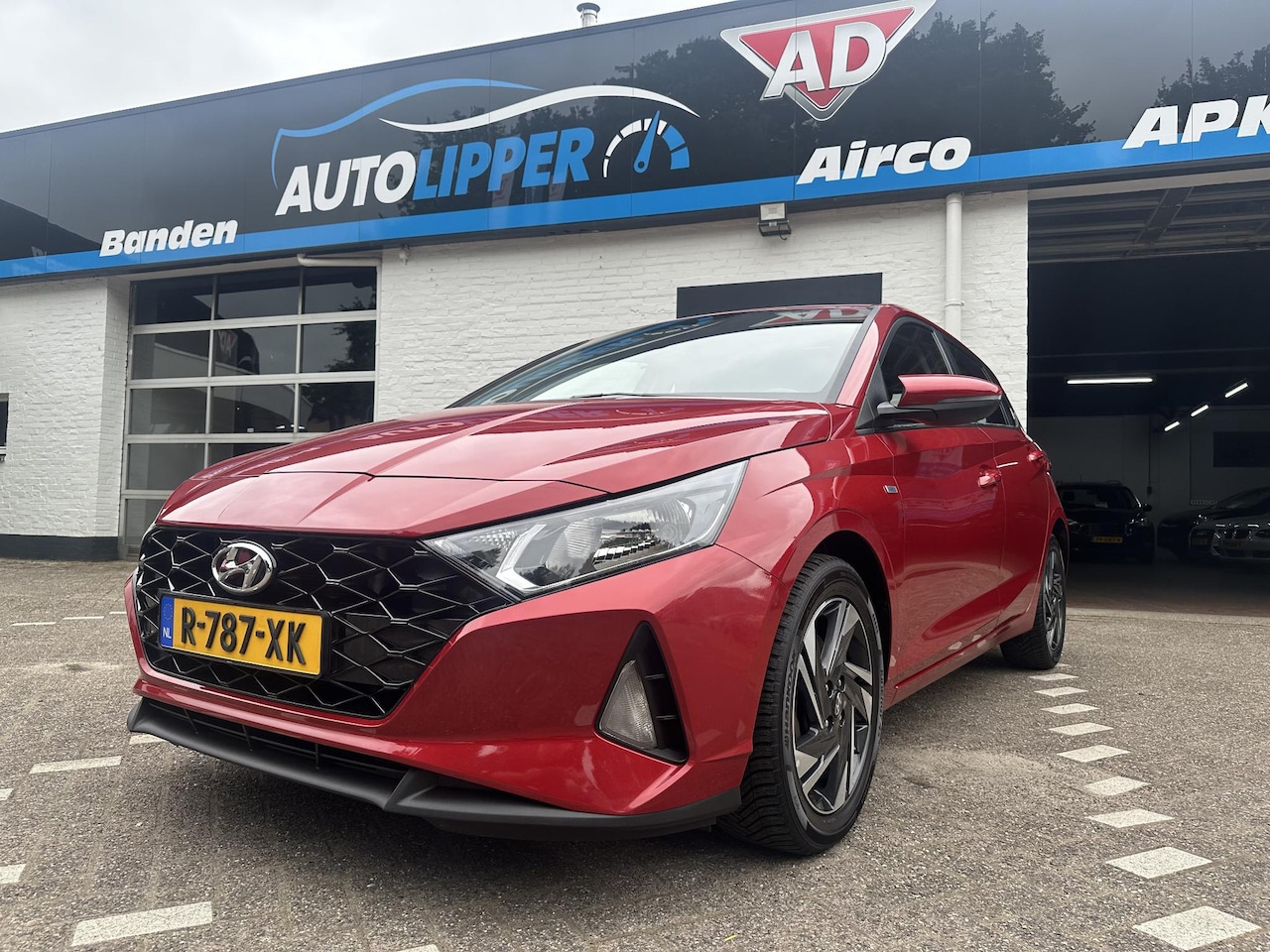 Hyundai i20 - 1.0 T-GDI Comfort Smart /Nieuwe apk bij aflevering/Airco/Camera/navigatie/Lm velgen/All se - AutoWereld.nl