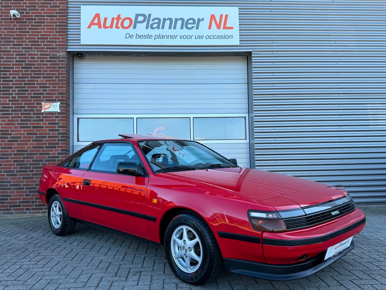 Toyota Celica - 1.6 GT! Lage kmstand! Schuifdak! - AutoWereld.nl