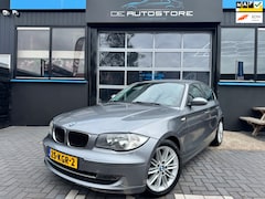 BMW 1-serie - 118i Business Line Airco Cruise Alpine Soundsysteem 17inch Zeer mooie auto