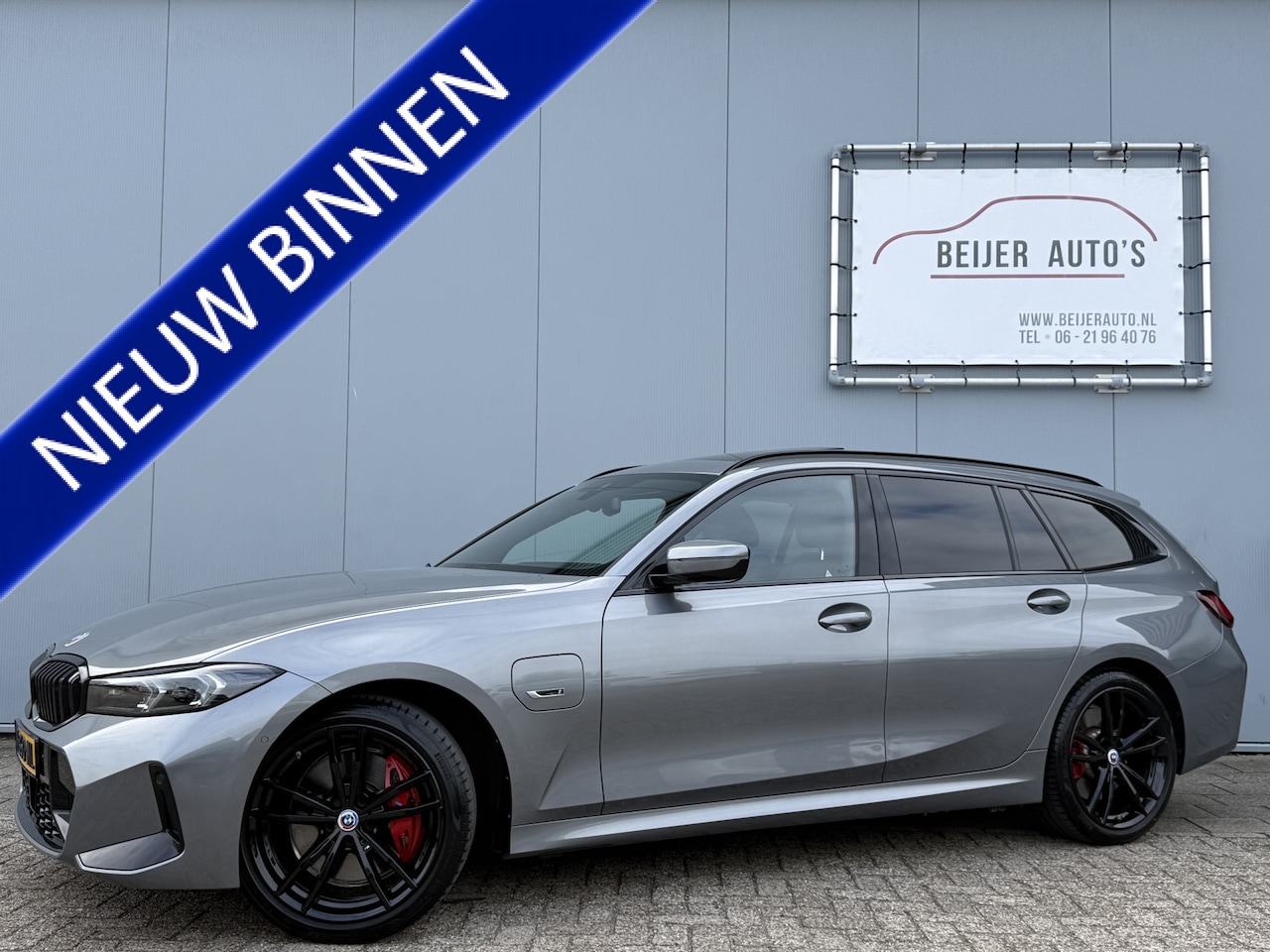 BMW 3-serie Touring - 330e Automaat M-Sport/Schuifdak/19inch. - AutoWereld.nl