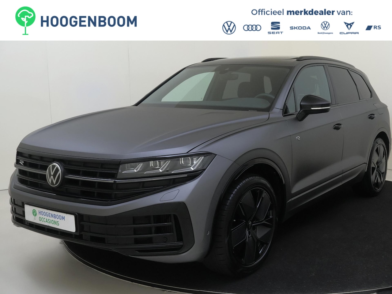 Volkswagen Touareg - 3.0 TSi eHybrid 4MOTION R Edition | SoH 95% | Panoramadak | Luchtvering | Lederen bekledin - AutoWereld.nl
