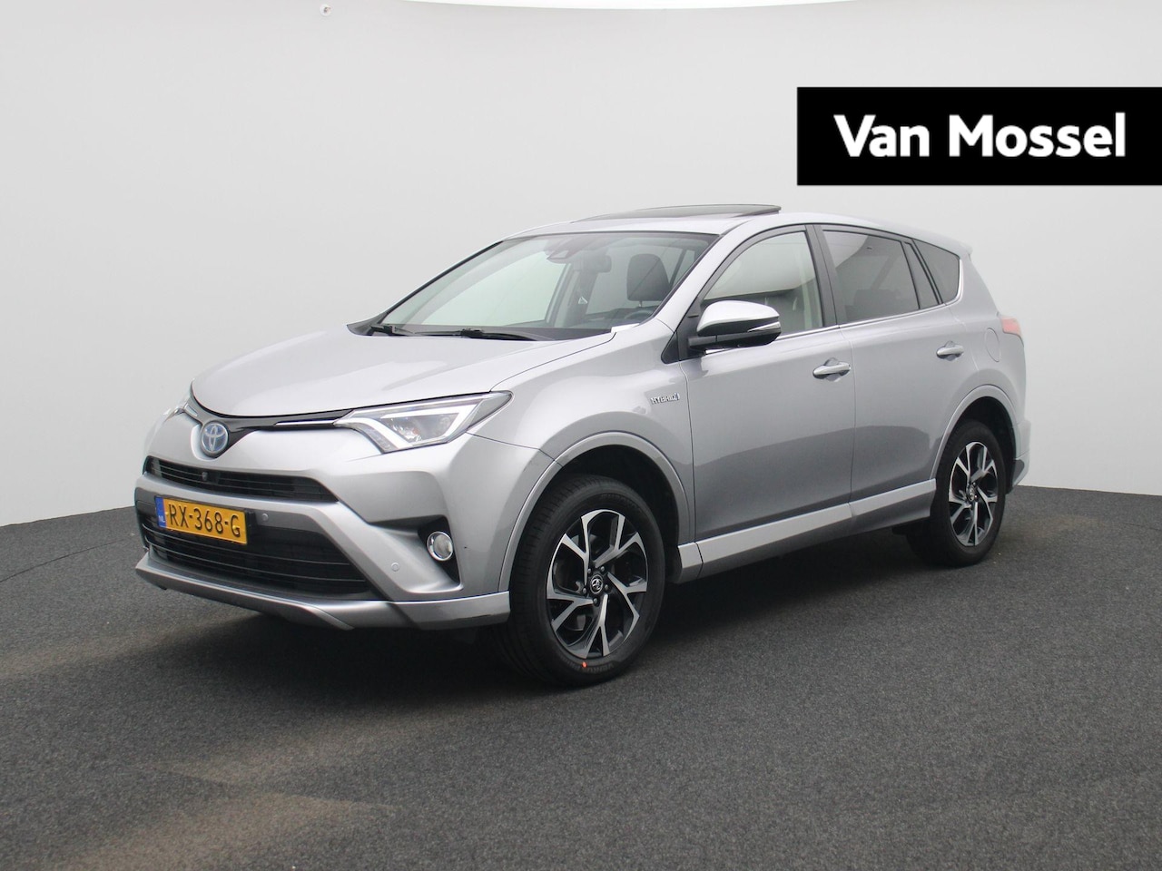 Toyota RAV4 - 2.5 Hybrid AWD Executive | NAVIGATIE | CLIMATE COTNROL | BLUETOOTH | ELEKTRISCHE STOEL | L - AutoWereld.nl