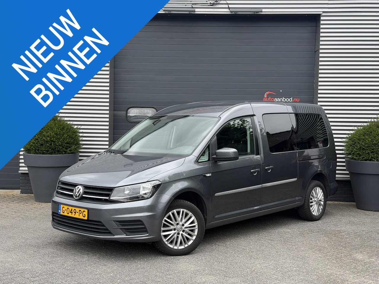 Volkswagen Caddy Maxi - 2.0 TDI Trendline 5p Rolstoel Vervoer | Adaptive Cruise Control | Parkeersensoren | Lichtm - AutoWereld.nl
