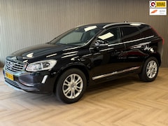 Volvo XC60 - AUT. *GRIJS KENTEKEN * KETTING VERVANGEN* TREKHAAK AIRCO NAVIGATIE LEDER CRUISE PDC STOELV