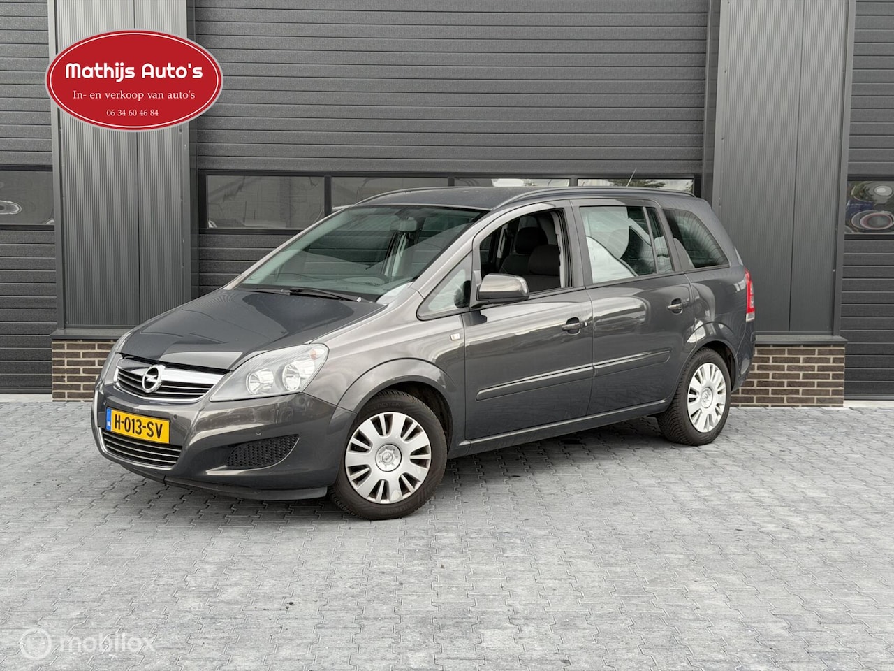 Opel Zafira - 1.6 Cosmo Airco Goed onderhouden! 7 persoons! - AutoWereld.nl