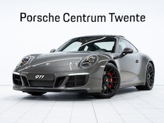 Porsche 911 - Carrera GTS