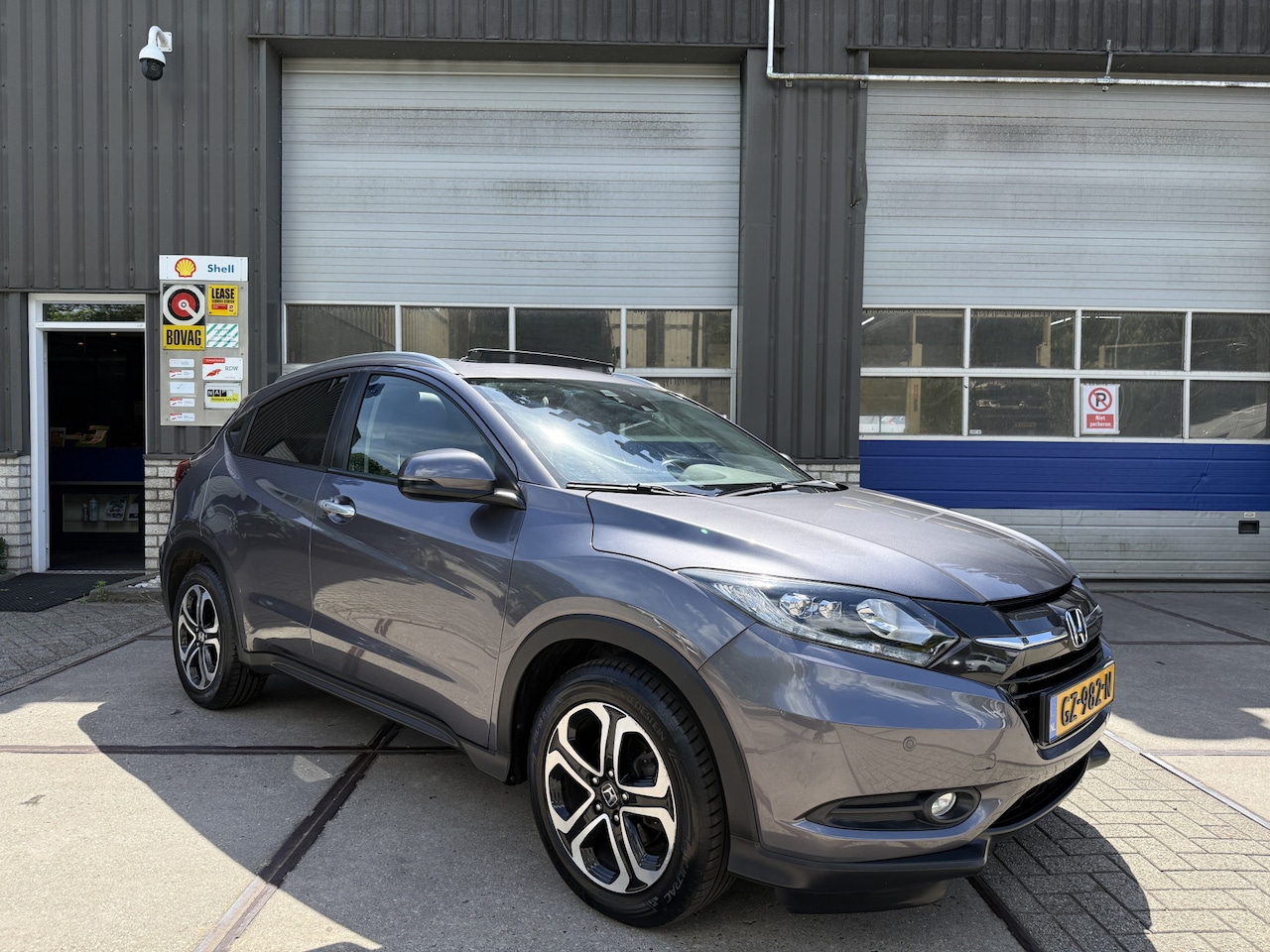 Honda HR-V - 1.5 i-VTEC Executive 1.5 i-VTEC Executive - AutoWereld.nl