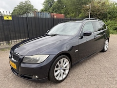 BMW 3-serie Touring - 325i Autom/Tiptr Business Line Navi/Clima
