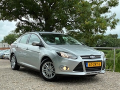 Ford Focus - 1.6 TI-VCT Titanium | Automaat + PDC + Cruise + Clima nu € 6.975,