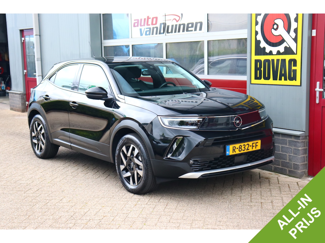 Opel Mokka-e - Elegance 50-kWh 11kw bl. O.a: PDC, Camera, DAB, Carplay, Clima, Cruise, Etc. All-in prijs! - AutoWereld.nl