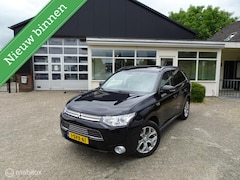Mitsubishi Outlander - 2.0 PHEV Instyle (CLIMA/TREKHAAK/NAP)