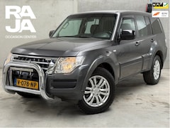 Mitsubishi Pajero - 3.2 DI-D 4x4 NAP Clima Trekhaak Grijs Kenteken