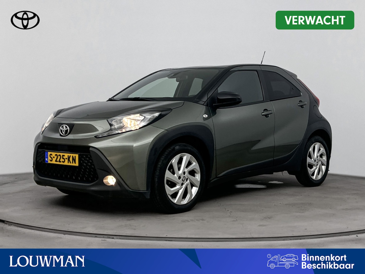 Toyota Aygo X - 1.0 VVT-i S-CVT first | Dealer onderhouden | Airco | Stoelverwarming | Apple CarPlay/Andro - AutoWereld.nl