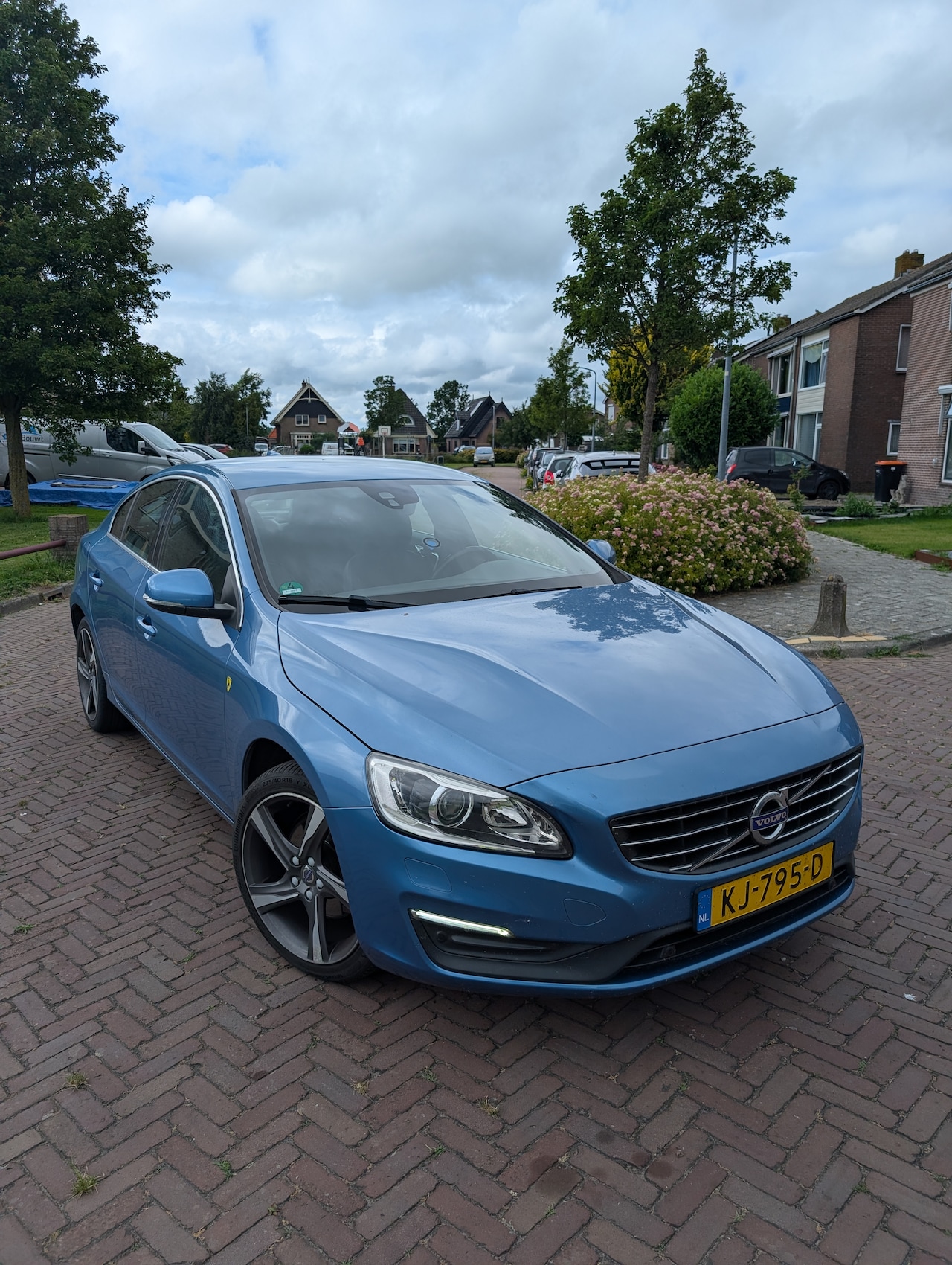 Volvo S60 - 1.5 T3 Summum - AutoWereld.nl