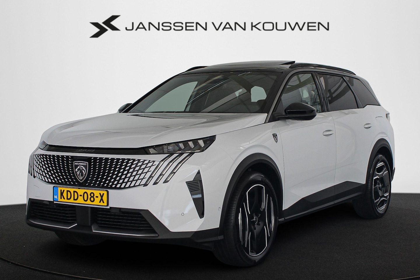 Peugeot 5008 - 1.6 Plug-in Hybrid 195 GT Exclusive 7p Panoramadak Leder 360 Camera - AutoWereld.nl
