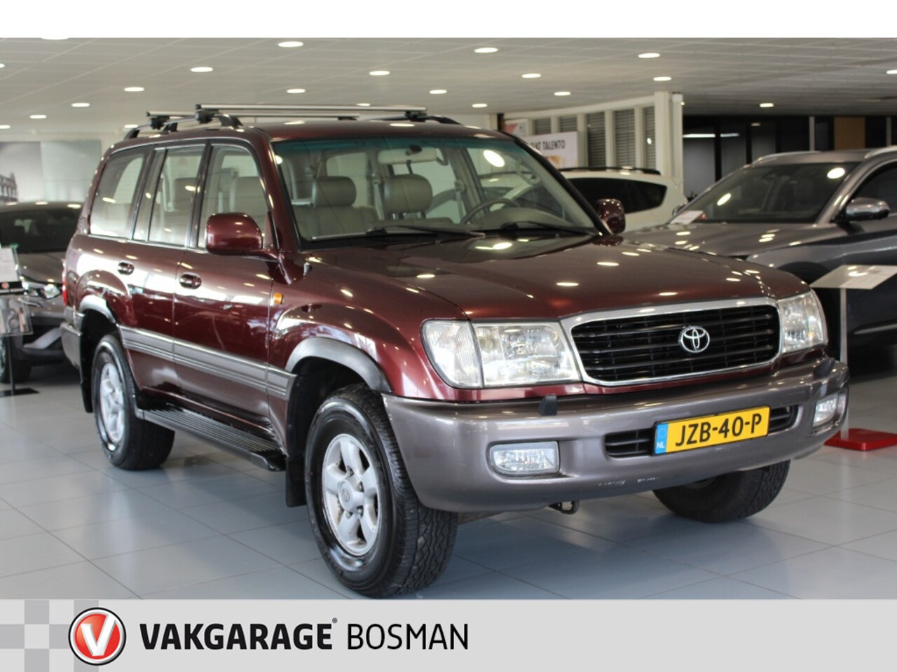 Toyota Land Cruiser 100 - 4.2 TDI HDJ 100 4x4/Difflock/7-pers/Automaat - AutoWereld.nl