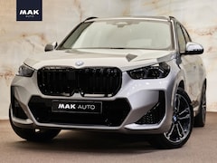 BMW X1 - xDrive25e M Sport Pro , pano, adap-LED, 19", keyless, dealeroh