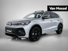 Volkswagen Tiguan - 1.5 eHybrid R-Line Edition 204 PK | Trekhaak | Black Style | Panoramadak | Camera | Androi