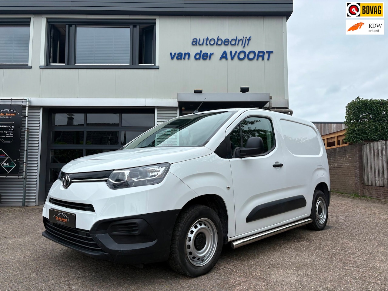 Toyota ProAce City - 1.5 D-4D Cool Comfort 1.5 D-4D Cool Comfort - AutoWereld.nl
