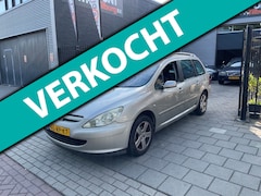 Peugeot 307 SW - 2.0 16V Premium Trekhaak Airco Pano NAP APK