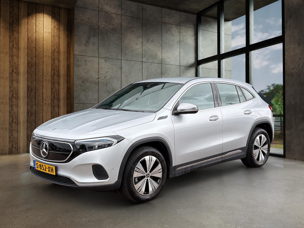 Mercedes-Benz EQA - 250 Business Line Electric Art 67 kWh | Achteruitrijcamera | Smartphone integratie | Stoel - AutoWereld.nl