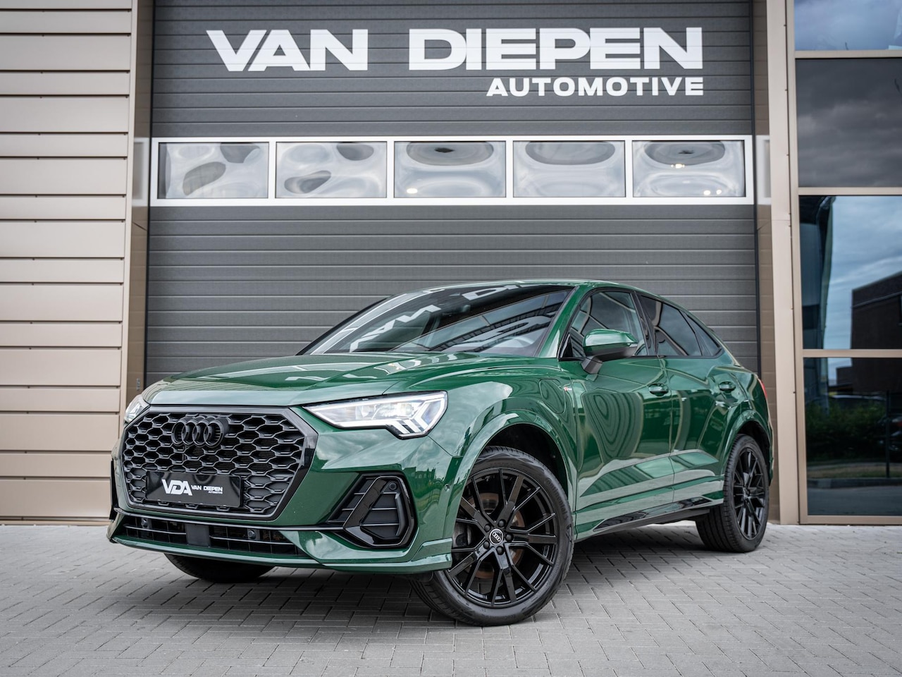 Audi Q3 Sportback - 45 TFSI e S Edition 3x S-Line l Memory l ACC l Carplay - AutoWereld.nl