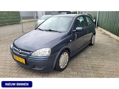 Opel Corsa - 1.2-16V Silverline Airco