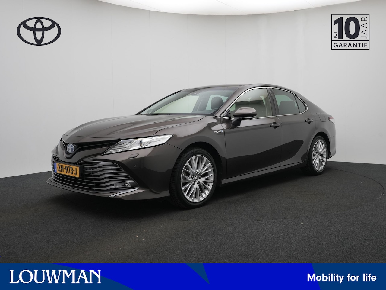 Toyota Camry - 2.5 Hybrid Premium | Parkeersensoren V+A | JBL | Stoelverwarming | - AutoWereld.nl