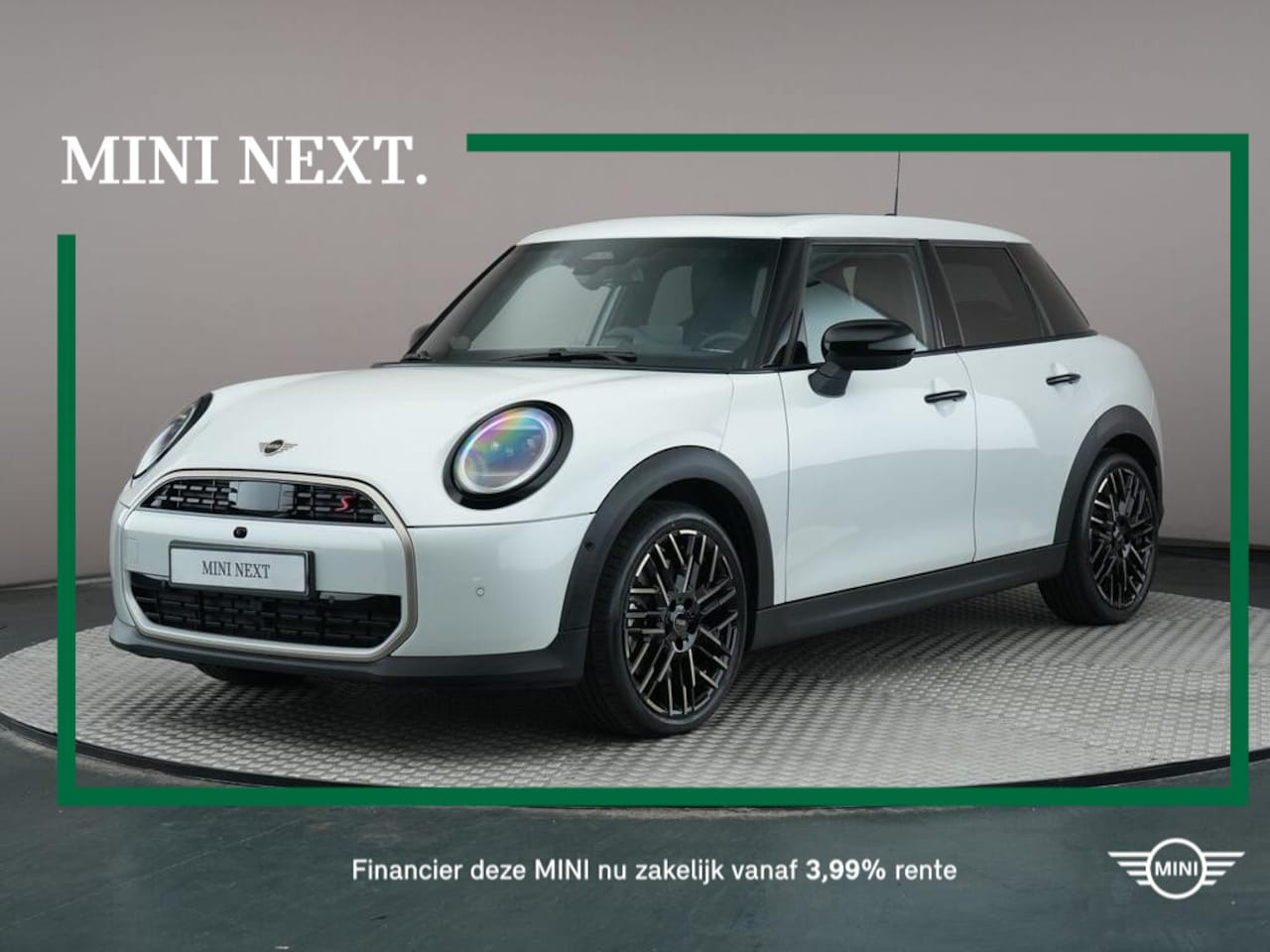 MINI 5-Deurs - 2.0 Cooper S Favoured L - AutoWereld.nl