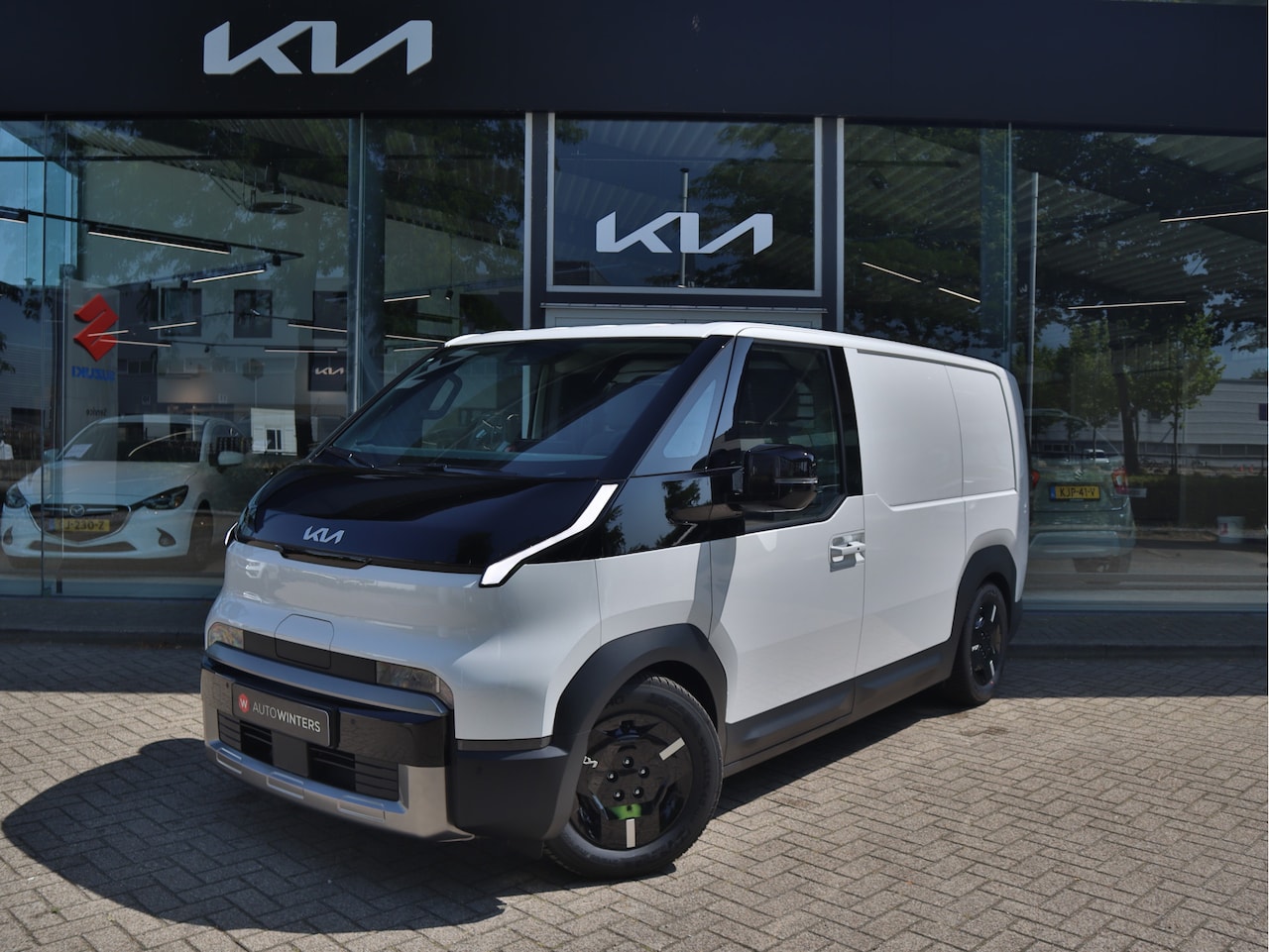 Kia PV5 - L2H1 Plus 71.2 kWh | Direct uit voorraad leverbaar | - AutoWereld.nl