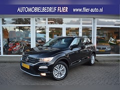 Volkswagen T-Roc - 1.0 116PK TSI Style | Trekhaak | Adaptive | CarPlay | Orig. NL | NAP