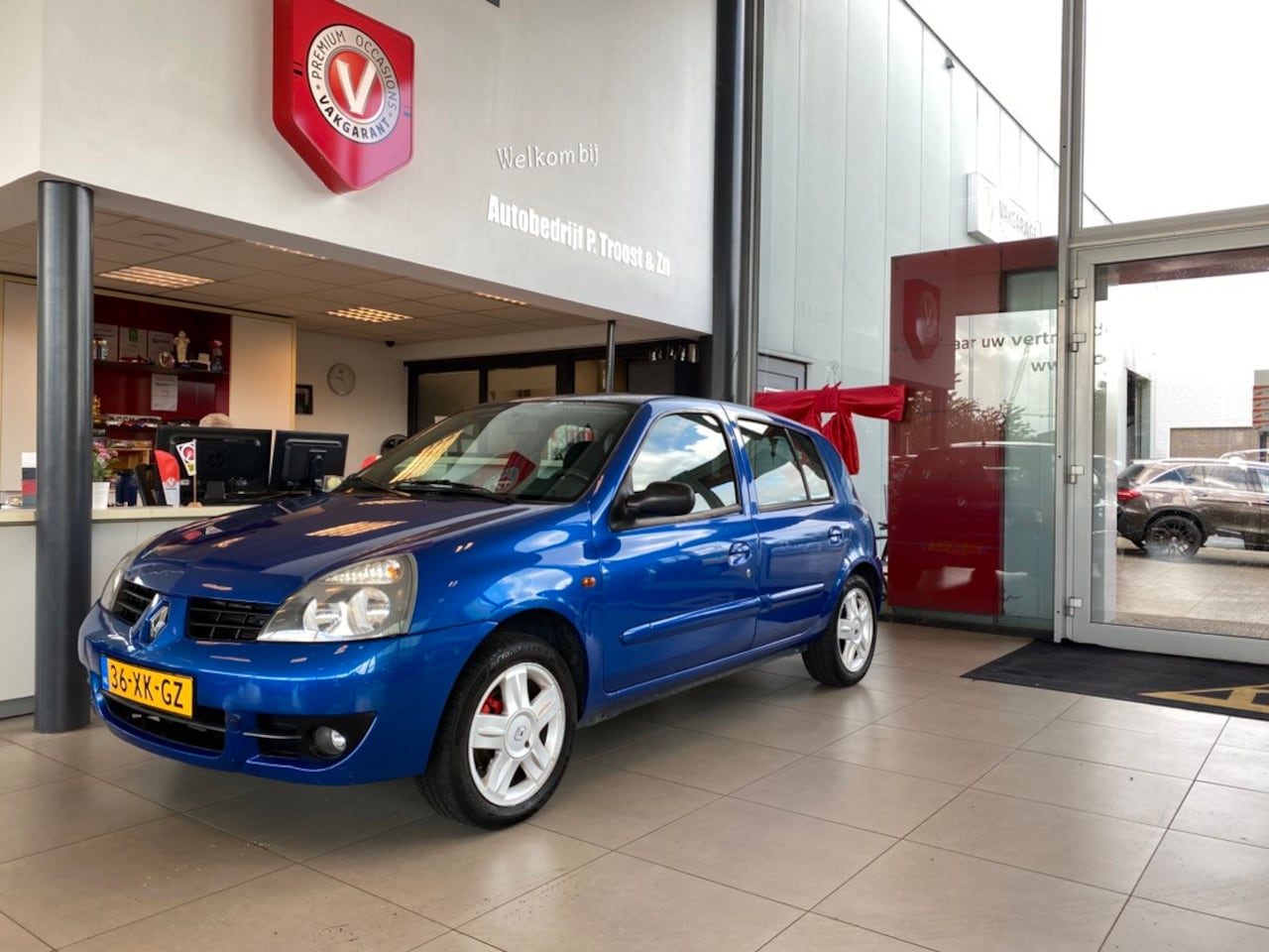 Renault Clio - 1.2-16V Campus 1.2-16V Campus,5Deurs,5Zits,Airco,Elektrischpakket,Stuurbekrachting,Centraledeurvergrendel - AutoWereld.nl