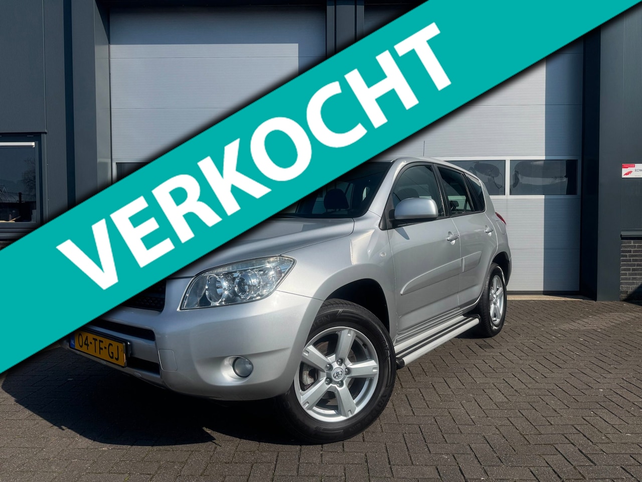 Toyota RAV4 - 2.0 VVTi Linea Sol Airco Cruise Trekhaak - AutoWereld.nl