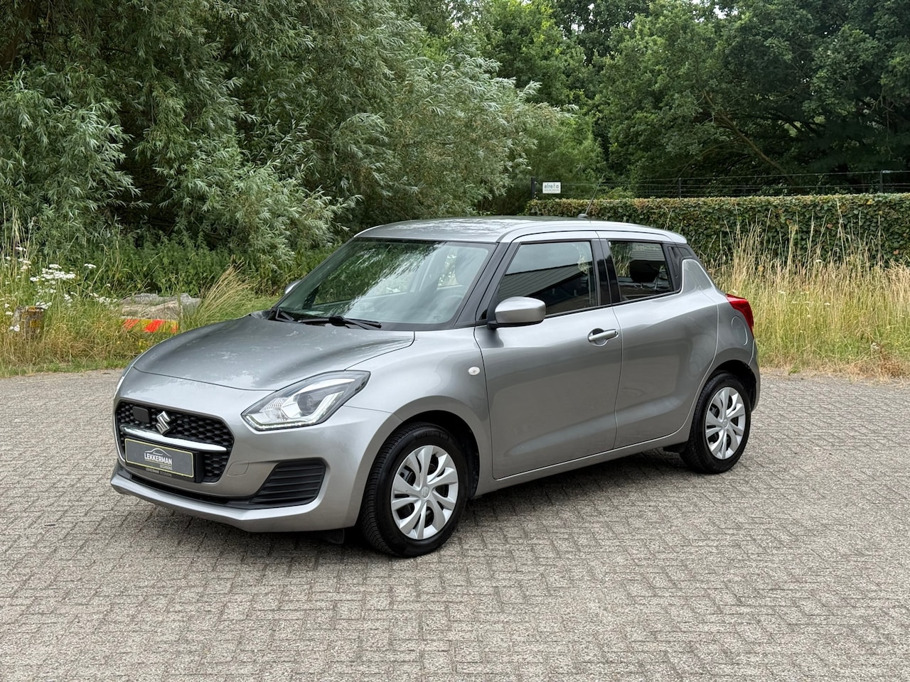 Suzuki Swift - 1.2 Select Smart Hybrid CRUISE I BLUETOOTH I LED I UNIEKE KM - AutoWereld.nl