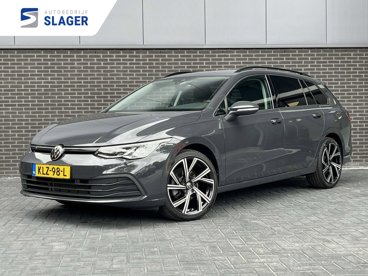 Volkswagen Golf Variant - 1.5 eTSI Life Business | DSG | Camera | LED | 18" - AutoWereld.nl