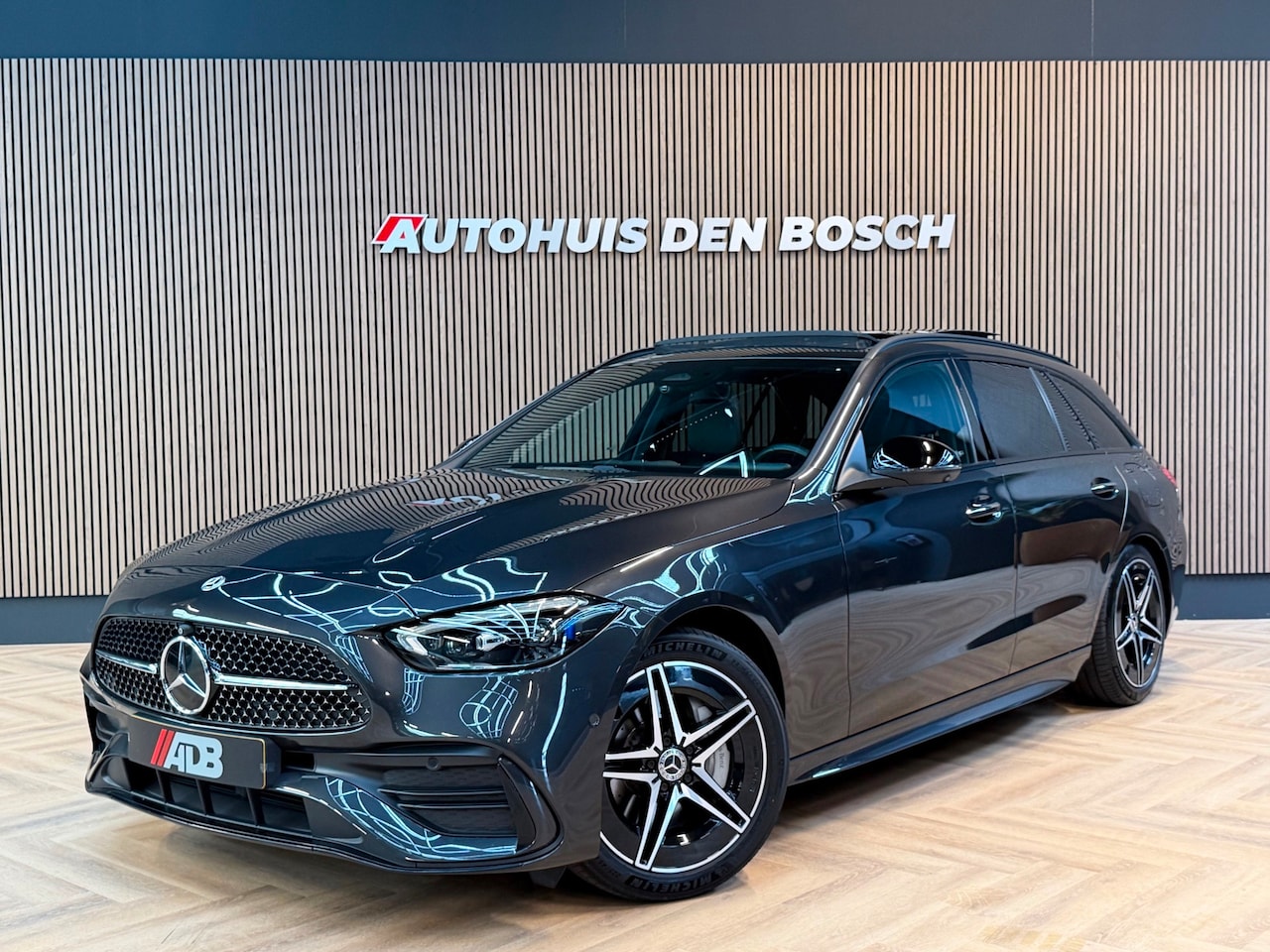 Mercedes-Benz C-klasse Estate - 300 e AMG Line 313PK - NL Auto - AutoWereld.nl