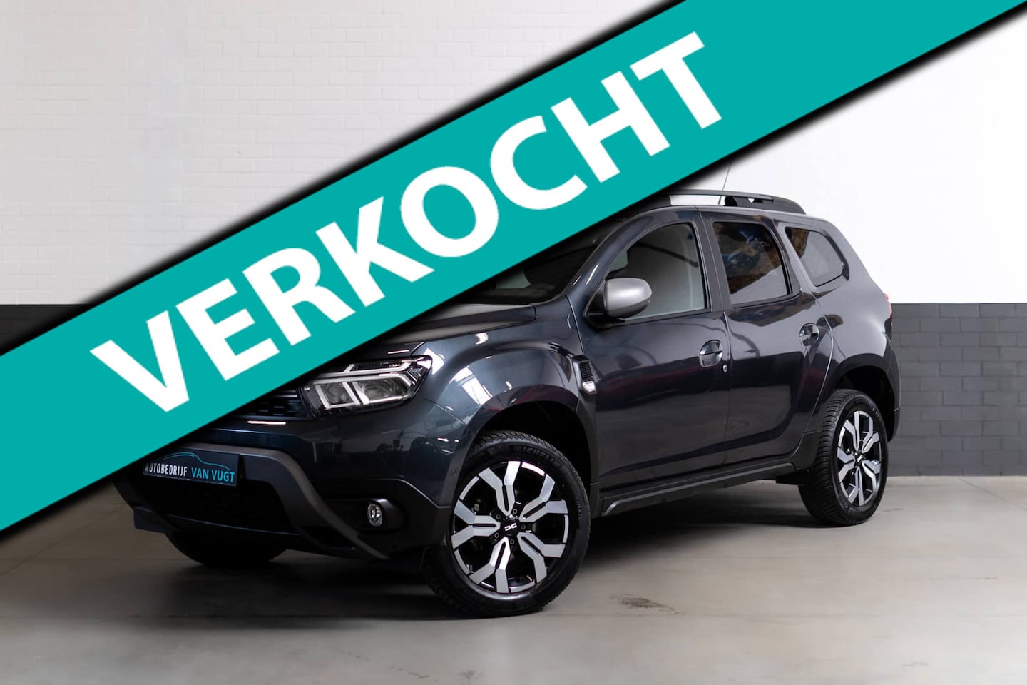 Dacia Duster - 1.3 TCe 130 verwarmde stoelen, PDC, camera, climate ect. - AutoWereld.nl