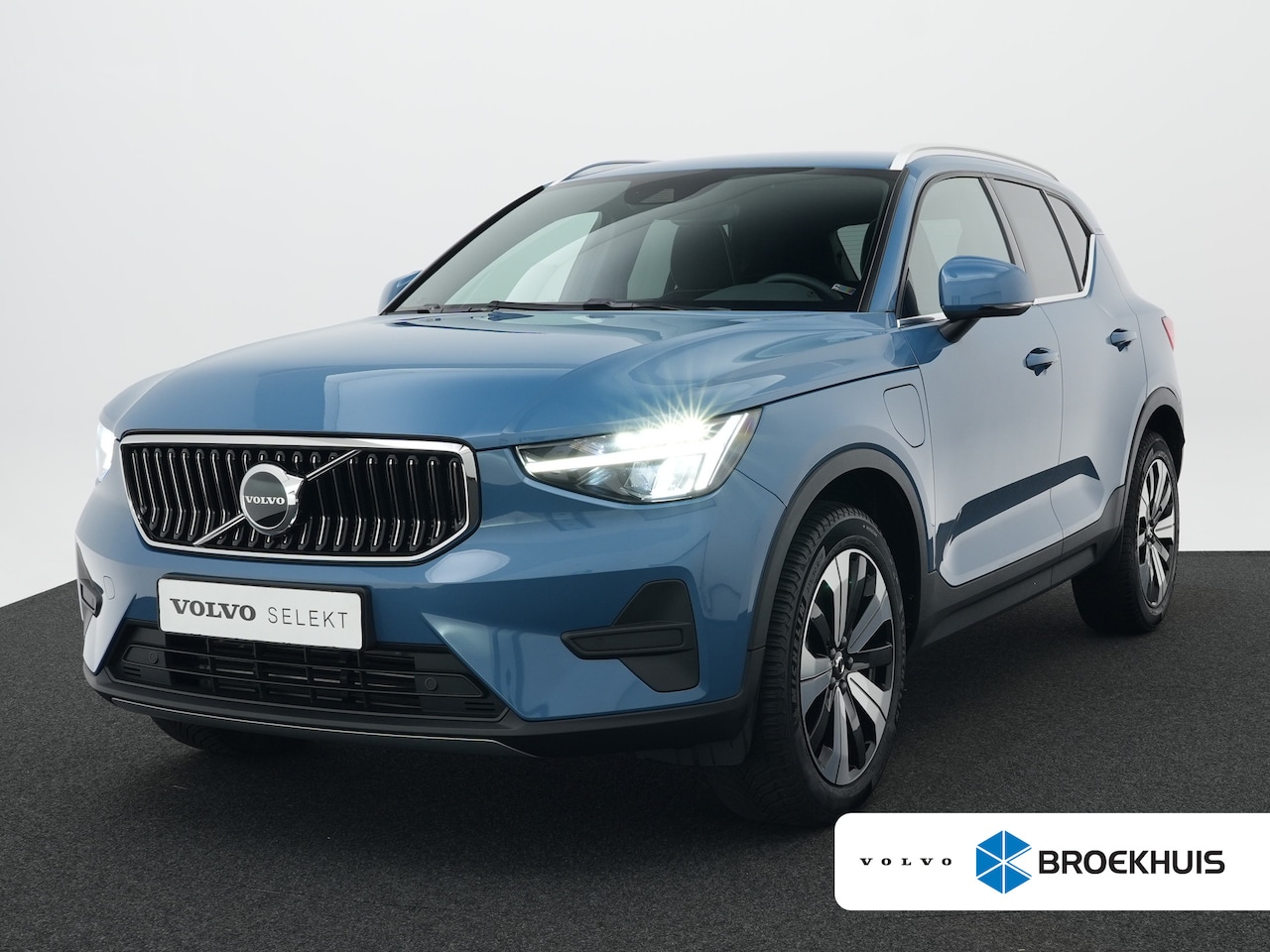 Volvo XC40 - T5 Recharge Plus Bright | Elek Stoelen | Harman/Kardon | Camera | Adaptive Cruise | BLIS | - AutoWereld.nl
