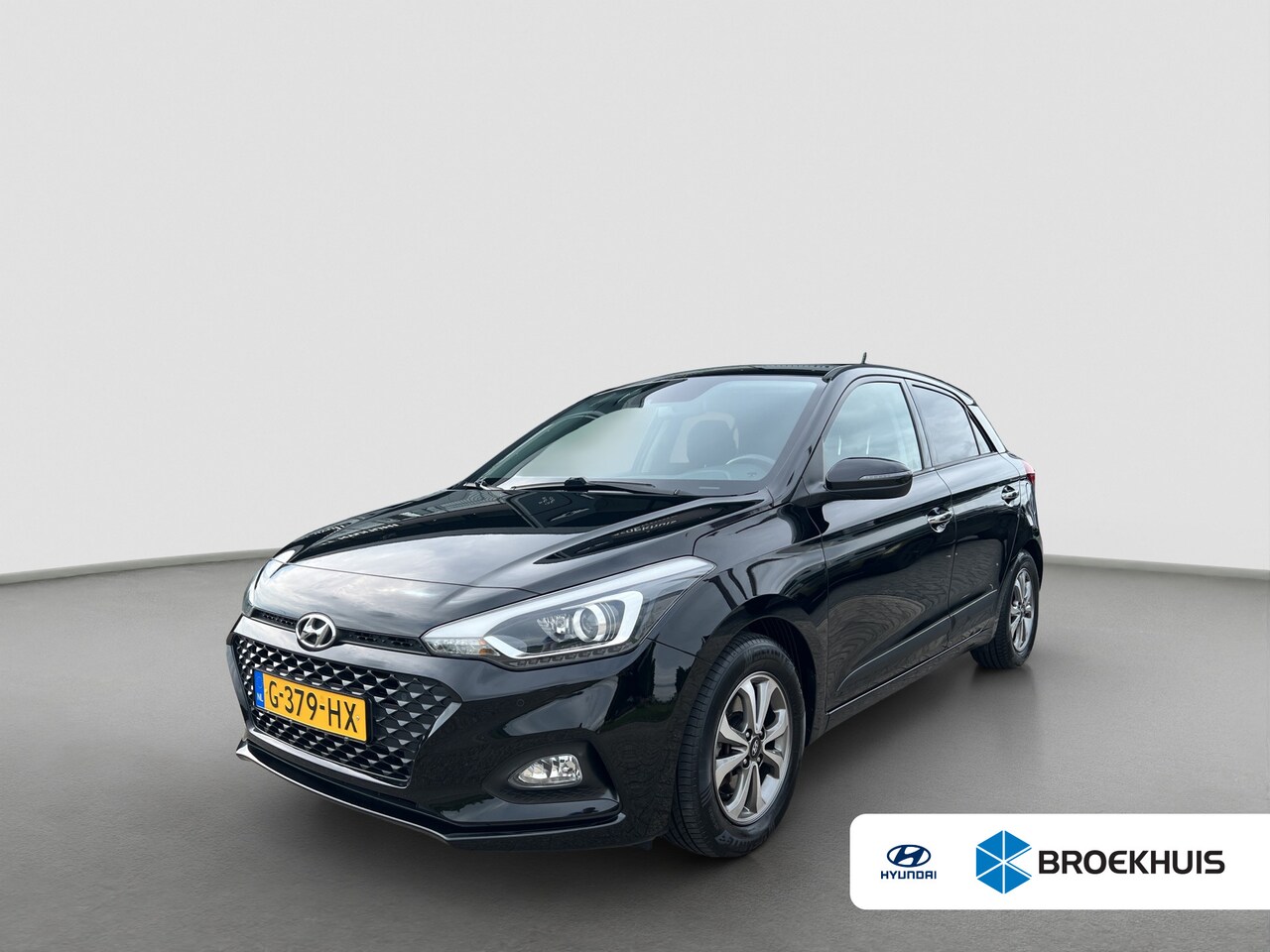 Hyundai i20 - 1.0 T-GDI 100pk Premium | Camera | Carplay | Trekhaak | Cruise controle | Lichtmetalen vel - AutoWereld.nl