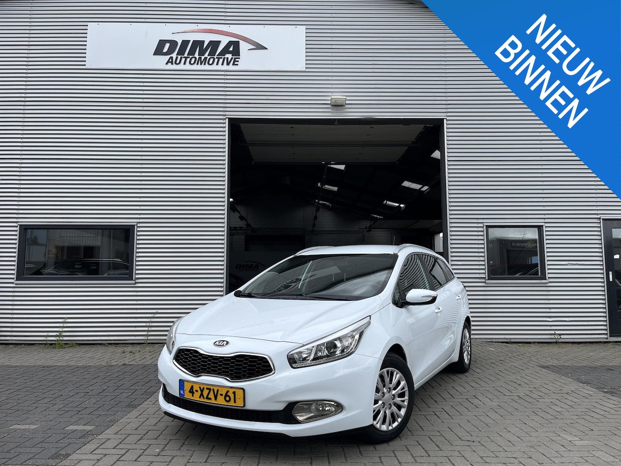 Kia Cee'd Sportswagon - 1.6 GDI BusinessLine / Trekhaak / Navigatie - AutoWereld.nl