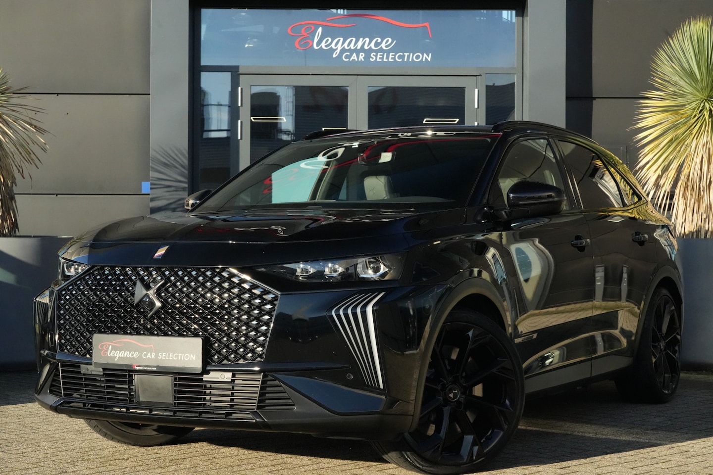 DS 7 - E-Tense 360 4x4 La Première 360pk Panoramadak/Focal/Camera - AutoWereld.nl