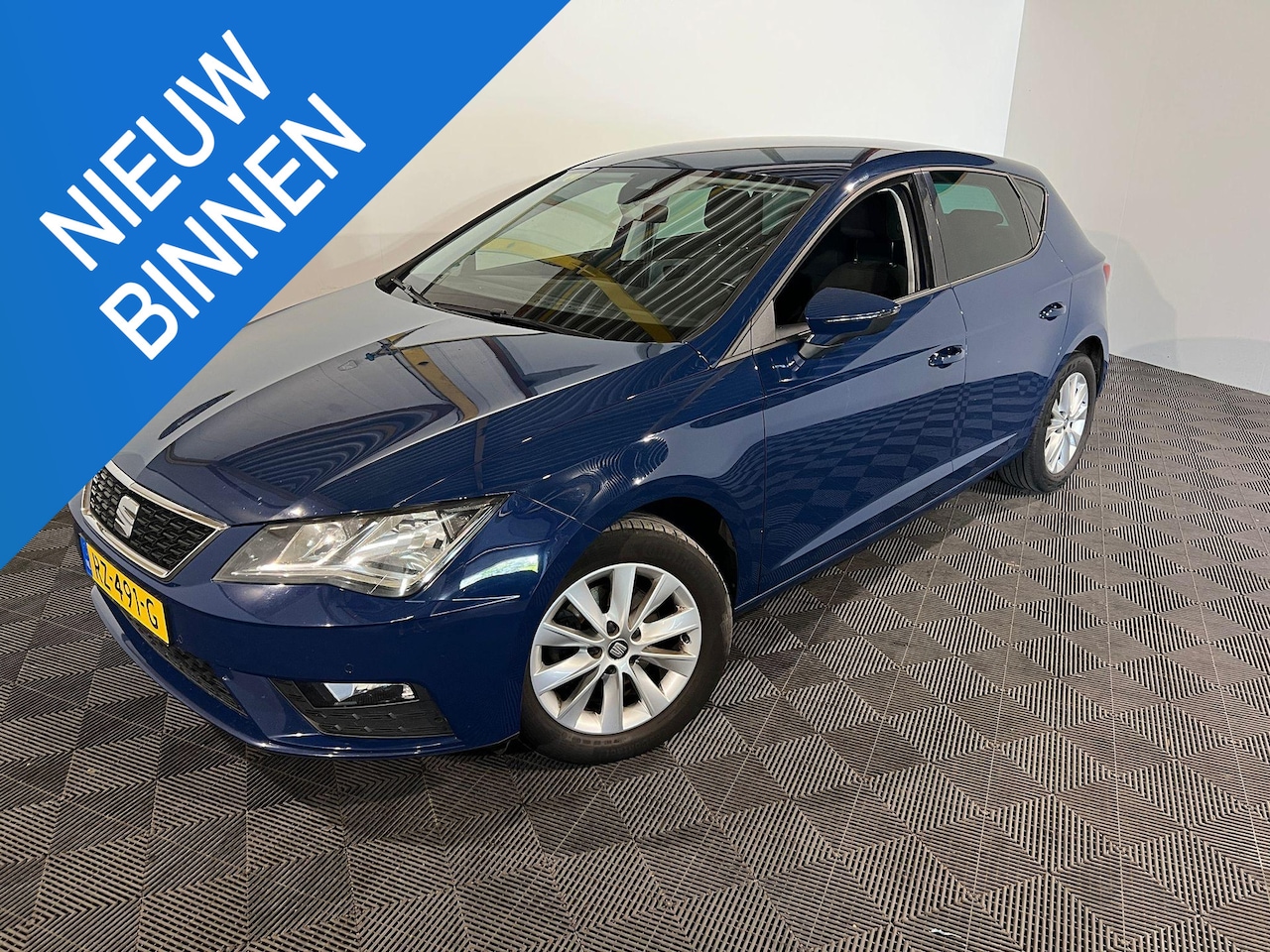 SEAT Leon - 1.6 TDI Style Hatchback - AutoWereld.nl