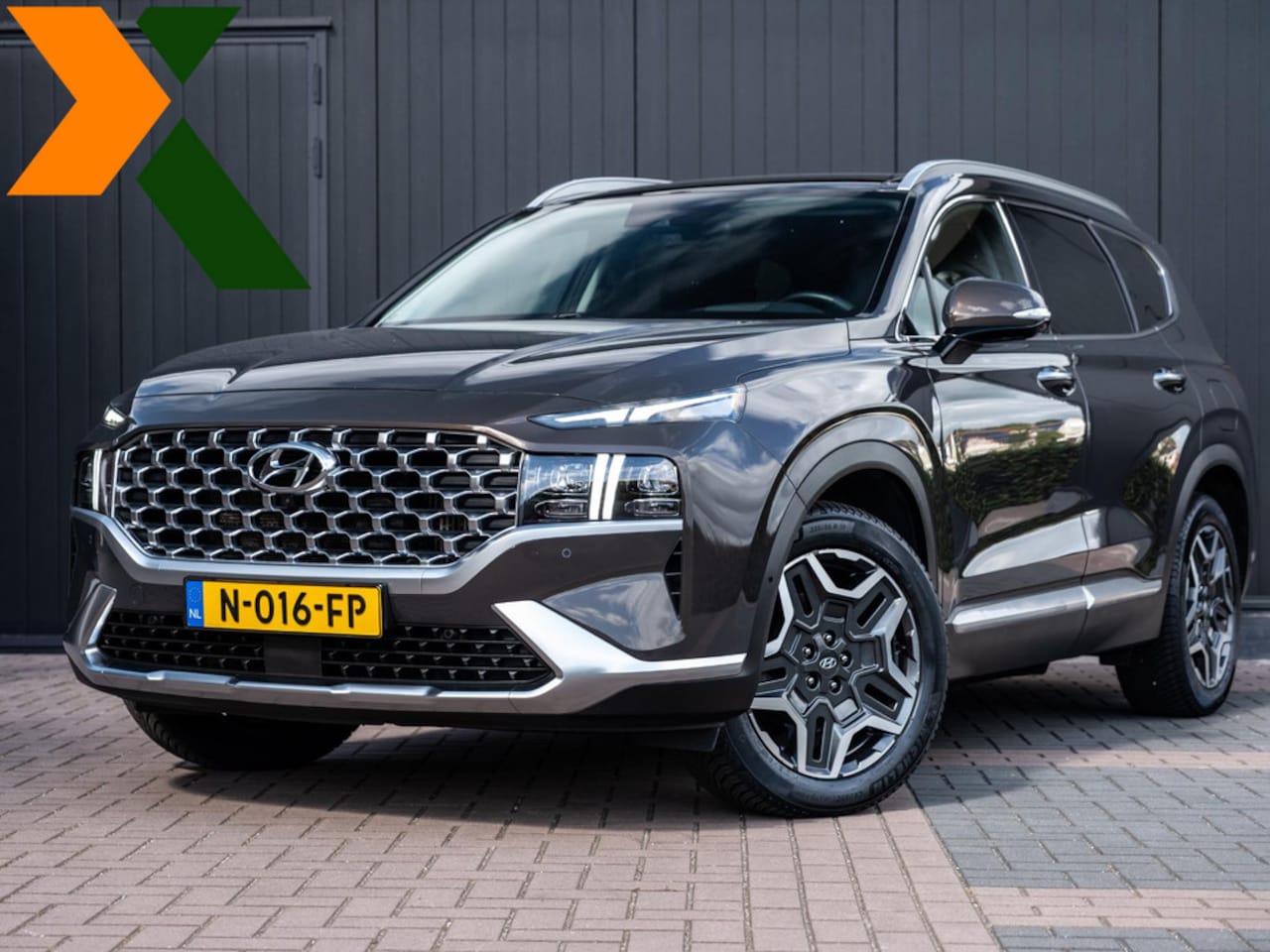 Hyundai Santa Fe - 1.6 T-GDI PHEV Premium Sky 7p. | Volleder | Stoelventilatie | Ro - AutoWereld.nl