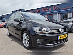Volkswagen Golf Sportsvan - 1.6 TDI Business Edition , TREKHAAK , A UITRIJ CAM , CLIMATR , CR CONTR , NAVI , PDC V+A ,