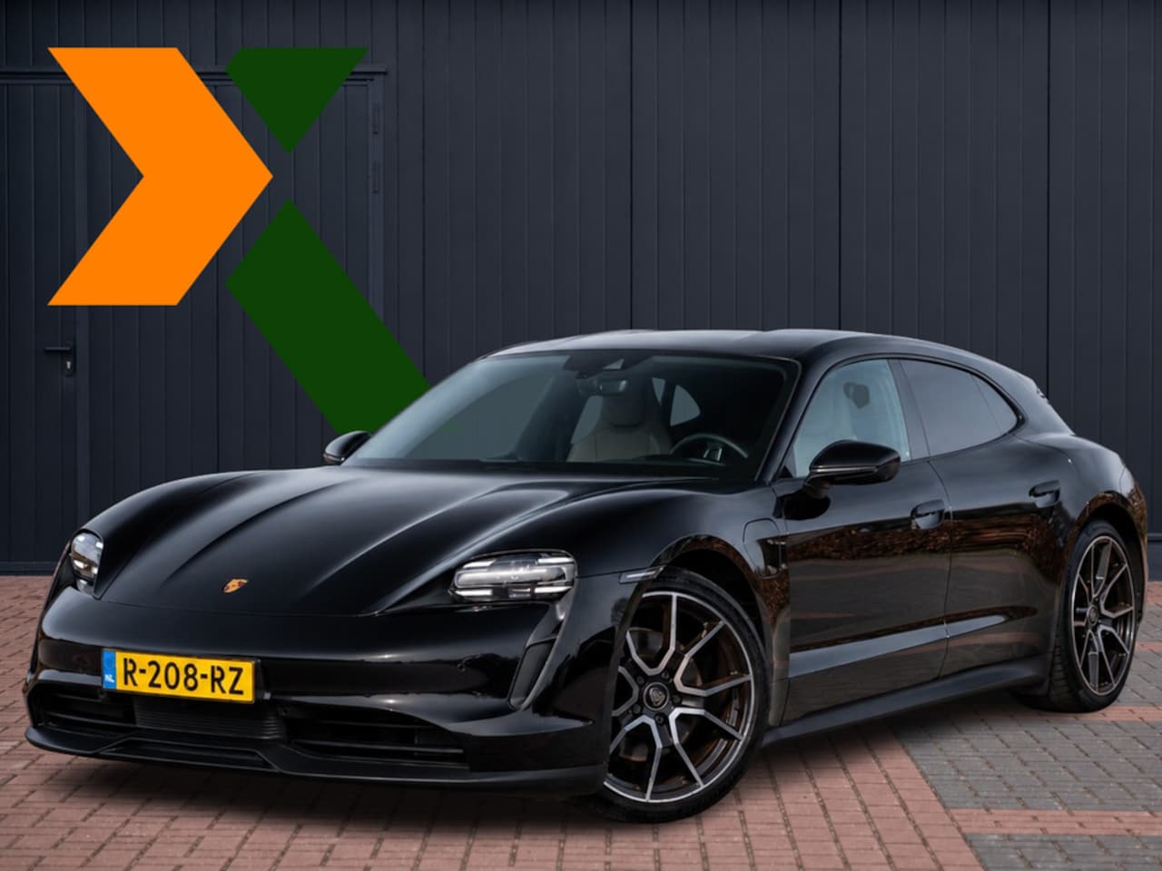 Porsche Taycan Sport Turismo - 79 kWh | 21” Exclusive LM | Achterasbesturing | Bose Surround Pr - AutoWereld.nl