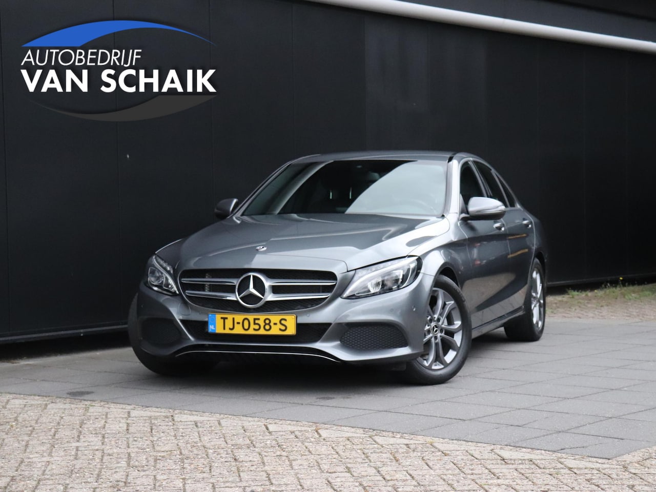 Mercedes-Benz C-klasse - 180 Ambition | TREKHAAK | CAMERA | STOELVERW. | CRUISE | NAVI | - AutoWereld.nl