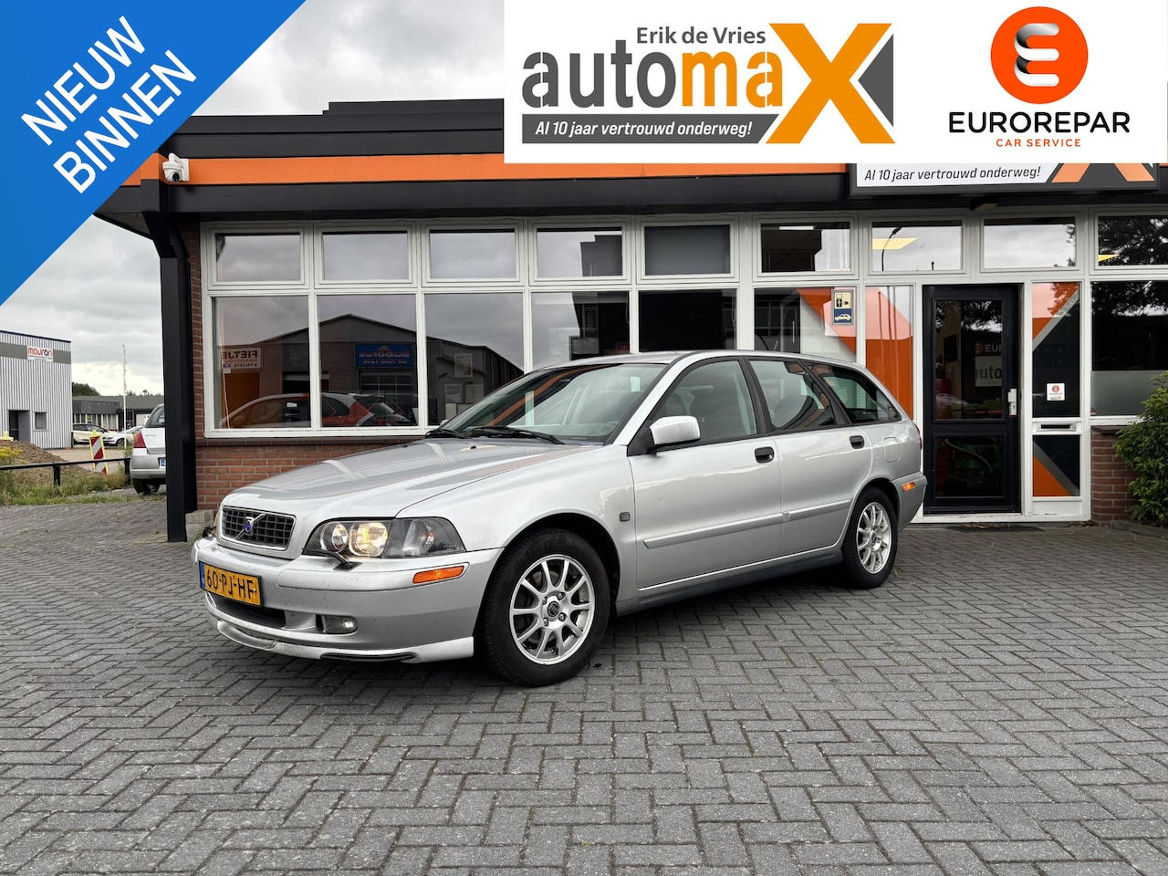 Volvo V40 - 1.8 Europa |Goed onderhouden!|Stoelverwarming| - AutoWereld.nl